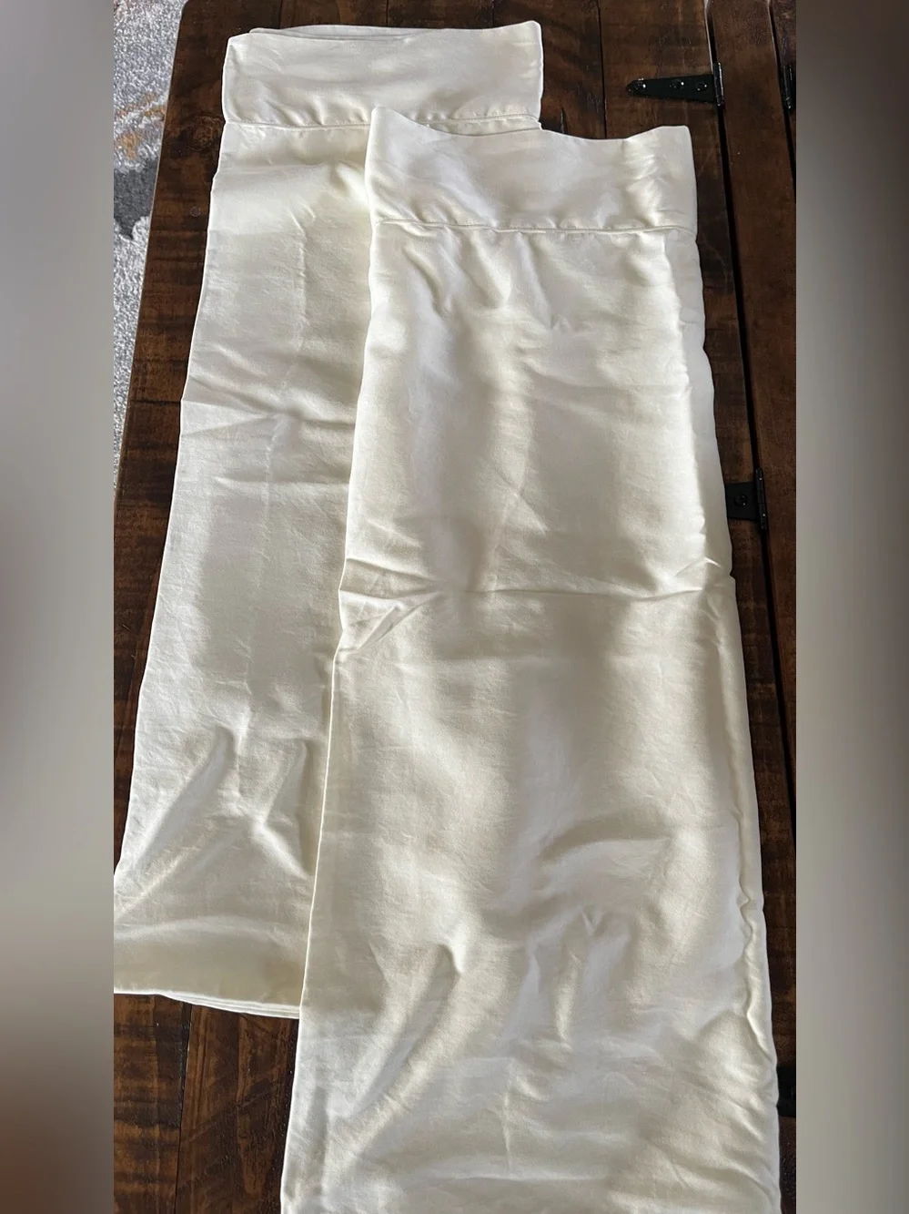 NWOT Quince Signature Giza 100% Cotton Sateen Pillowcase Set, Standard (Ivory)